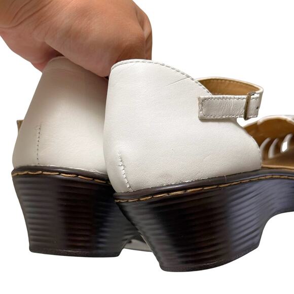 NWOT Women's Softspots Pillowtop Tech White Leather Tatianna Heel Sandal-Size 9 - Picture 7 of 10